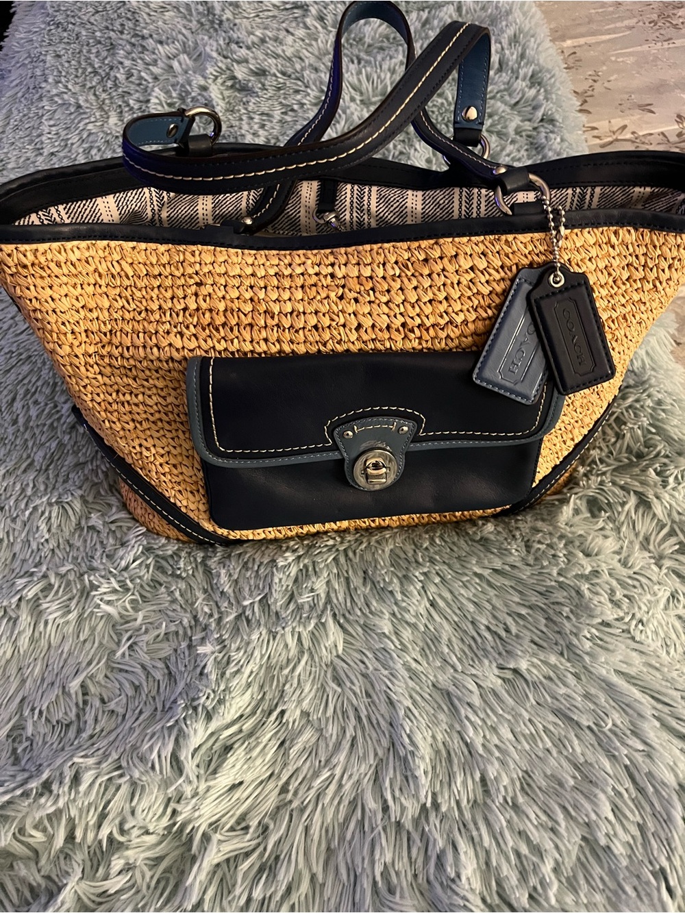 Coach Straw & Leather Legacy Resort Tote Bag w Contrasting Blues EUC - Picture 2 of 13
